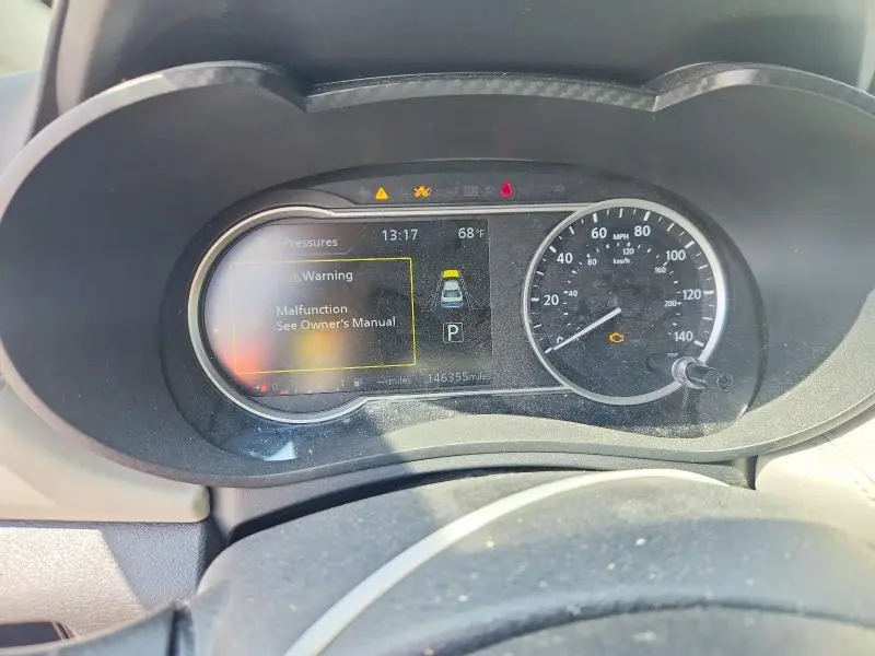 2020 NISSAN VERSA SV  
