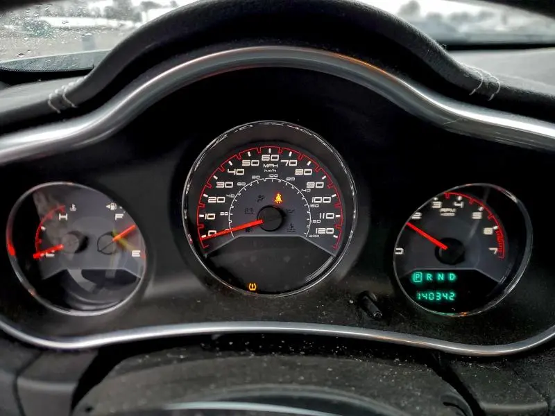 2013 DODGE AVENGER SE  