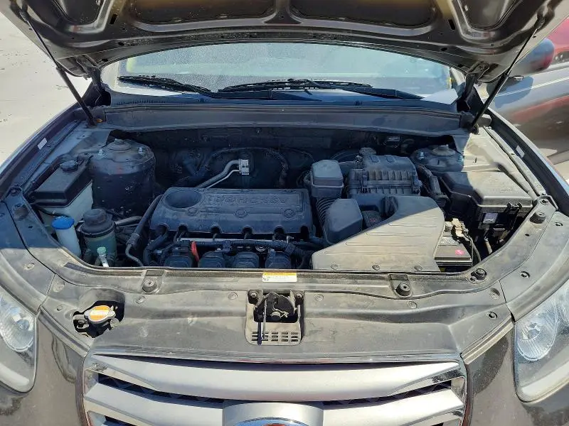 2012 HYUNDAI SANTA FE GLS  