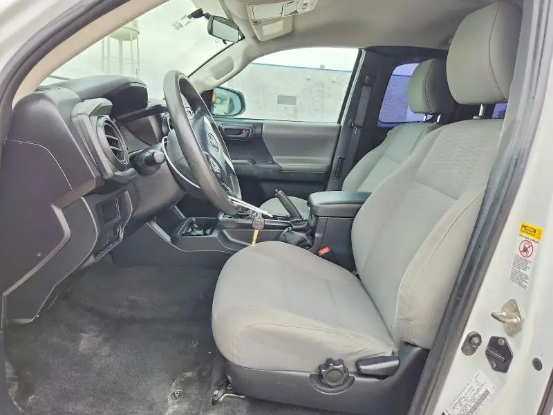 2016 TOYOTA TACOMA SR  