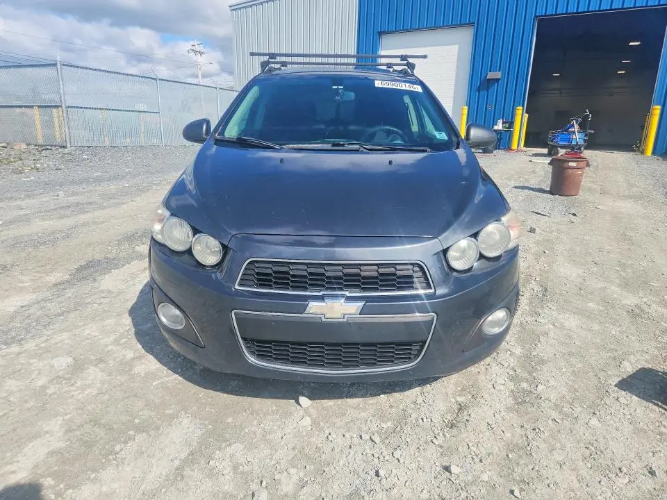2014 CHEVROLET SONIC LT  