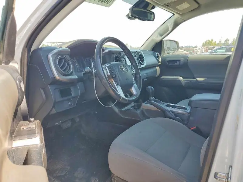2018 TOYOTA TACOMA SR5 V6  