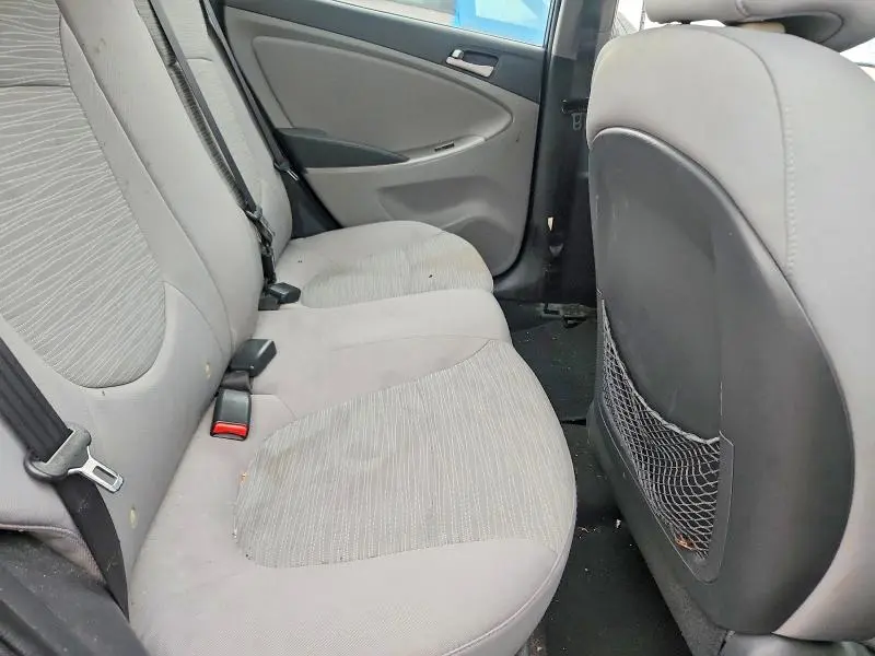 2015 HYUNDAI ACCENT GLS  