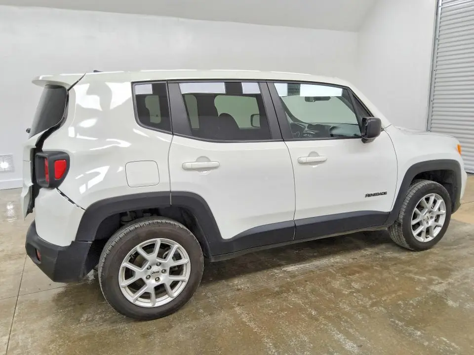 2023 JEEP RENEGADE LATITUDE  