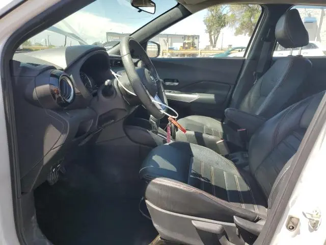 2019 NISSAN KICKS S  