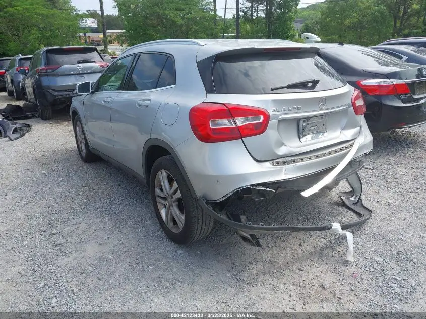 2016 MERCEDES-BENZ GLA 250  