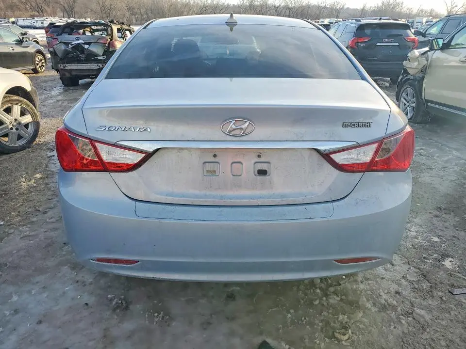 2013 HYUNDAI SONATA GLS  