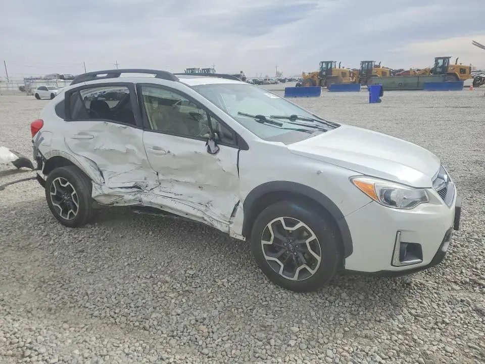 2016 SUBARU CROSSTREK LIMITED  