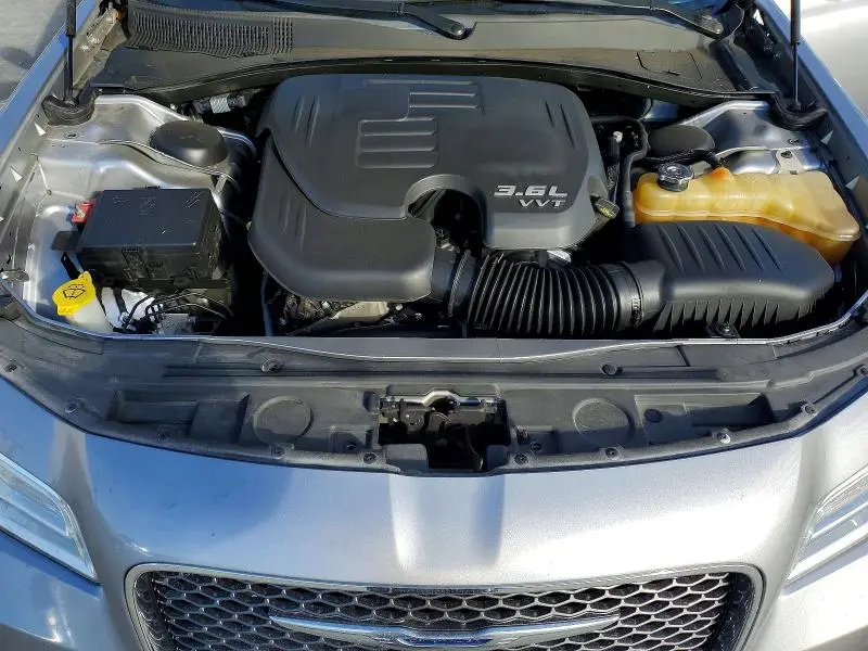 2017 CHRYSLER 300C   