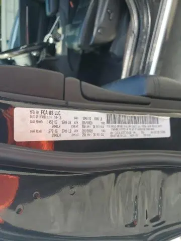 2015 JEEP GRAND CHEROKEE SUMMIT  