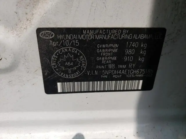 2016 HYUNDAI ELANTRA SE  