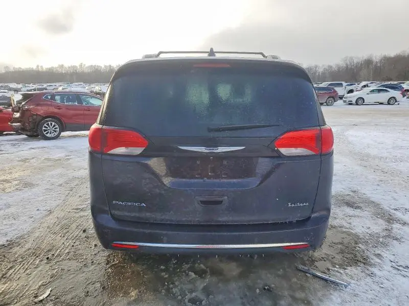 2019 CHRYSLER PACIFICA TOURING L  