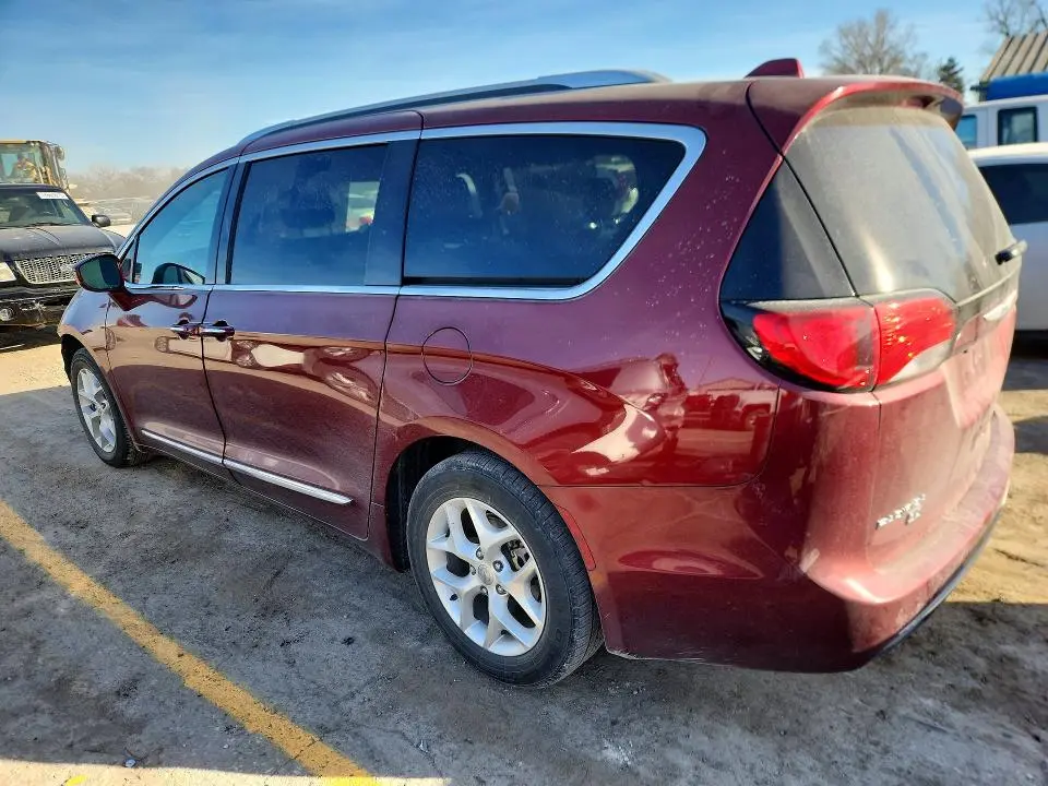 2019 CHRYSLER PACIFICA TOURING L  