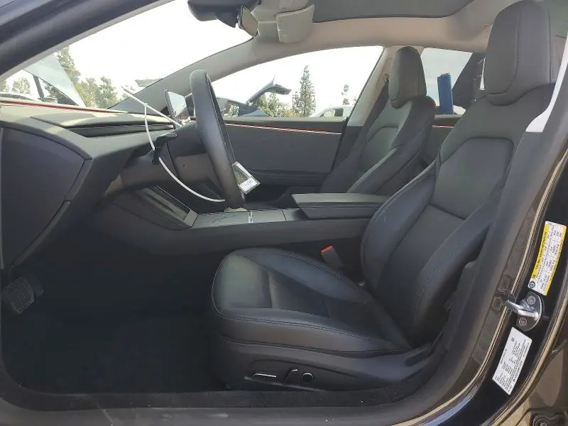 2026 TESLA MODEL 3   