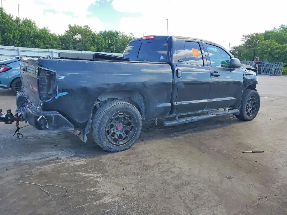 2015 TOYOTA TUNDRA SR5  