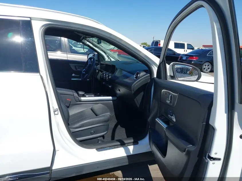 2022 MERCEDES-BENZ GLA 250  