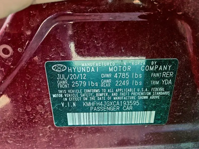 2012 HYUNDAI AZERA GLS  