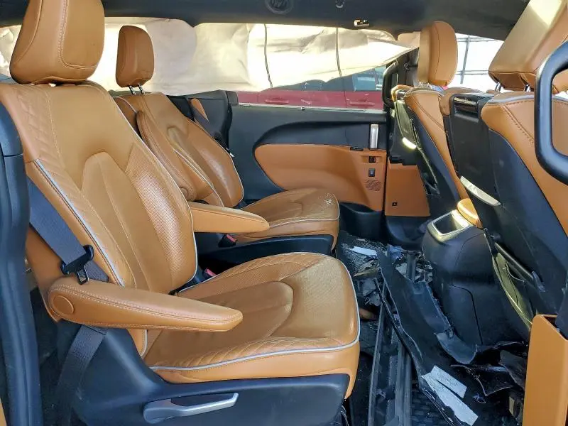 2022 CHRYSLER PACIFICA PINNACLE  