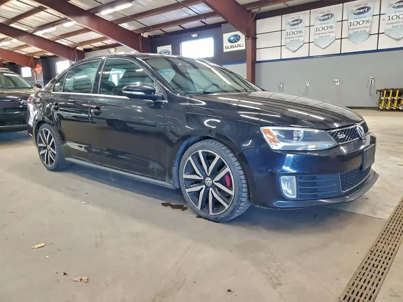 2013 VOLKSWAGEN JETTA GLI  