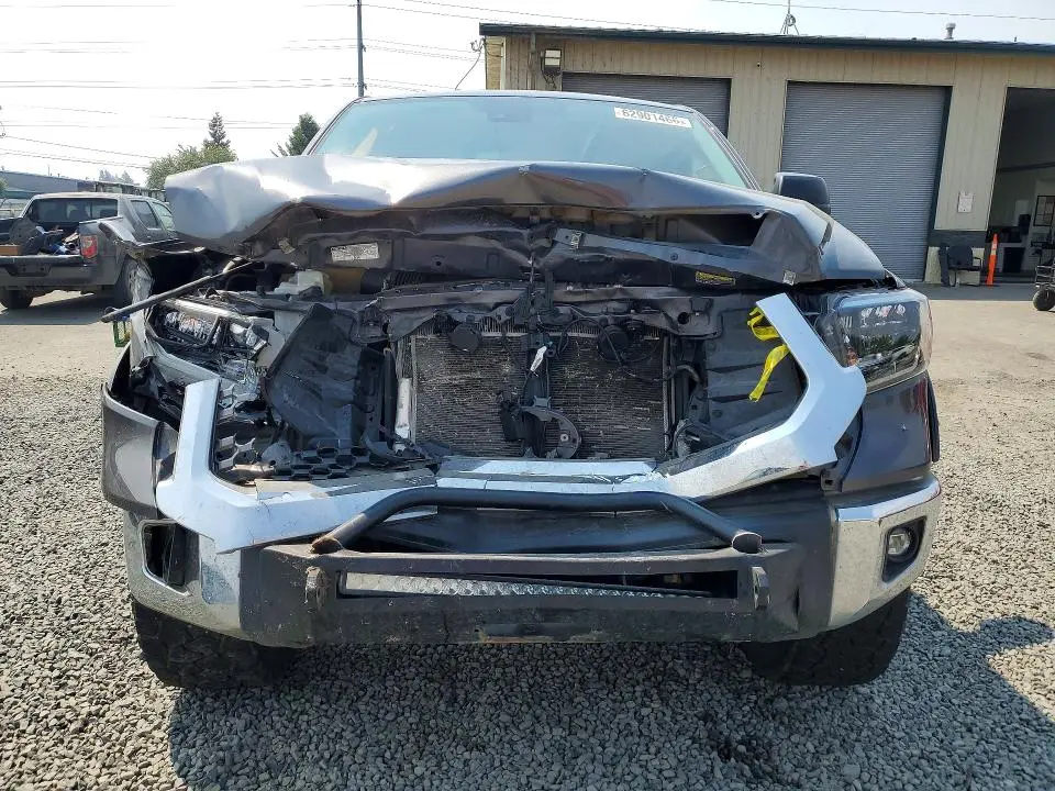 2021 TOYOTA TUNDRA SR5  