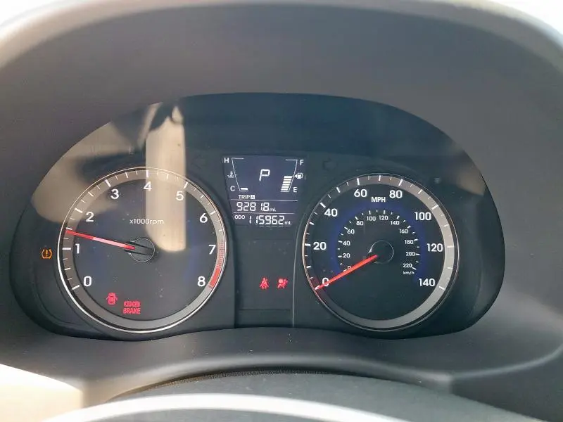 2013 HYUNDAI ACCENT GLS  