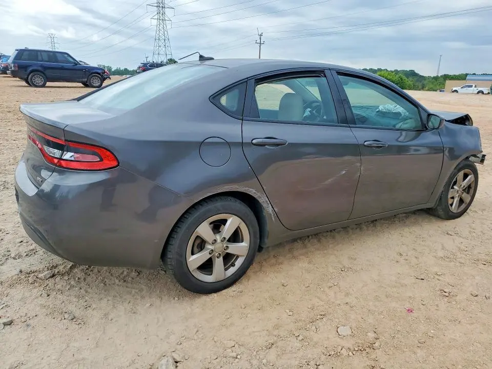 2015 DODGE DART SXT  