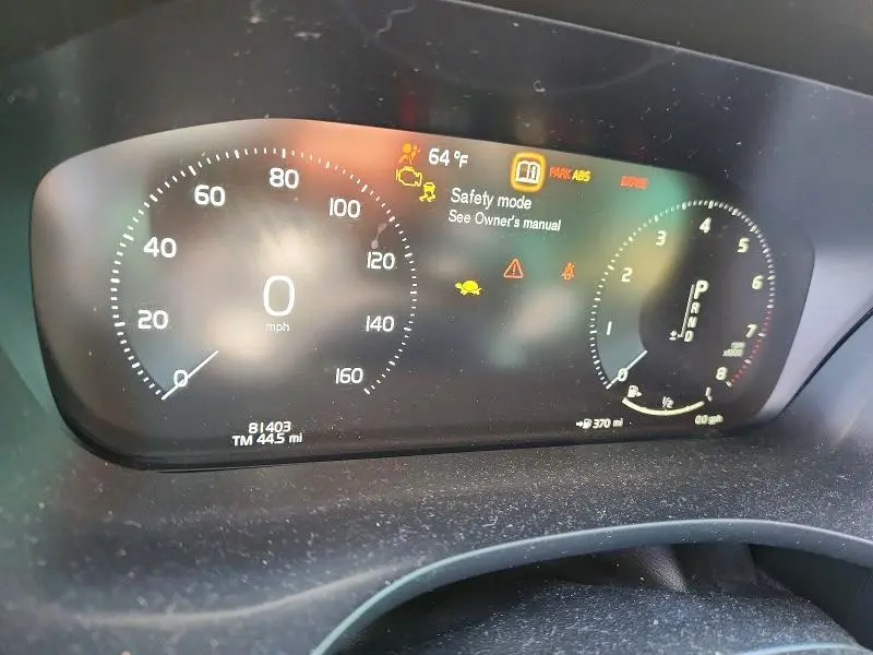2018 VOLVO XC60 T5  
