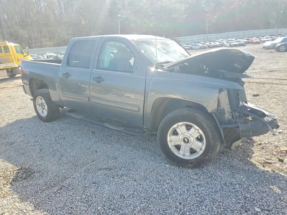 2011 CHEVROLET SILVERADO K1500 LT  