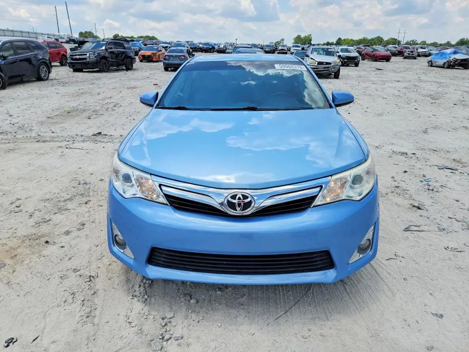 2014 TOYOTA CAMRY XLE V6  