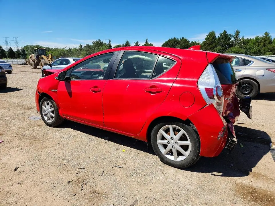 2014 TOYOTA PRIUS C THREE  
