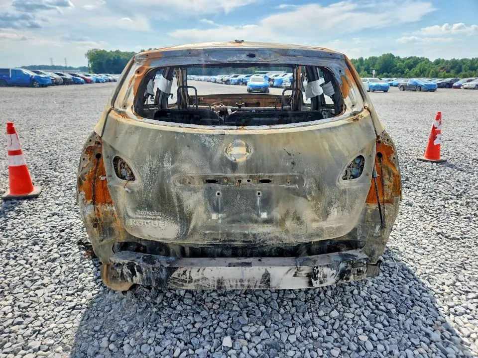 2013 NISSAN ROGUE S  