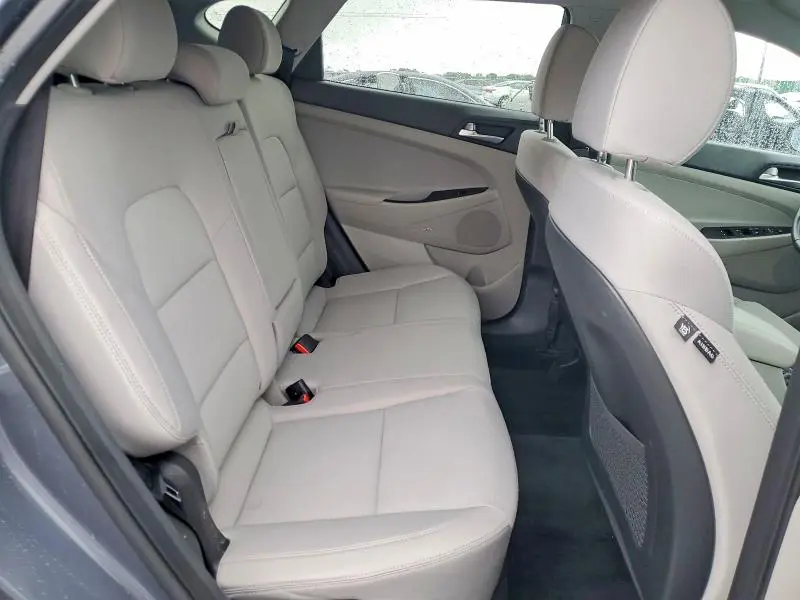 2021 HYUNDAI TUCSON SPORT  