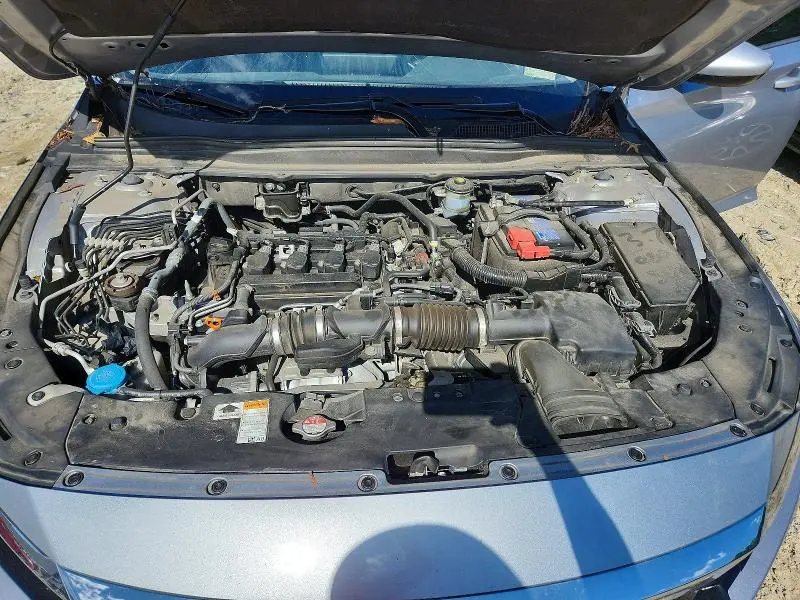2022 HONDA ACCORD LX  