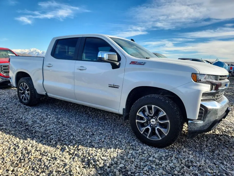 2020 CHEVROLET SILVERADO K1500 LT  