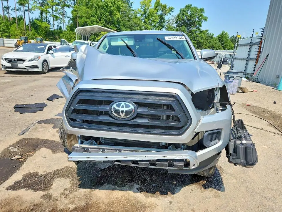 2023 TOYOTA TACOMA SR V6  