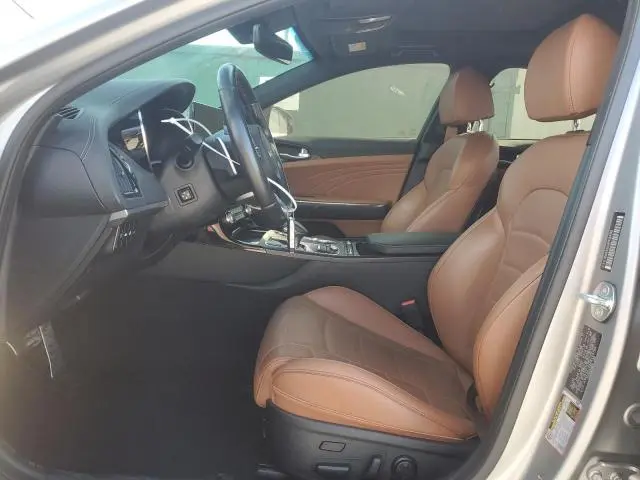 2023 KIA STINGER GT2  