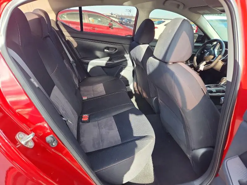 2021 NISSAN SENTRA SR  