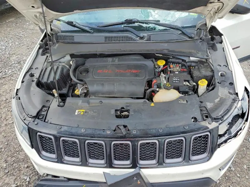2017 JEEP COMPASS TRAILHAWK  