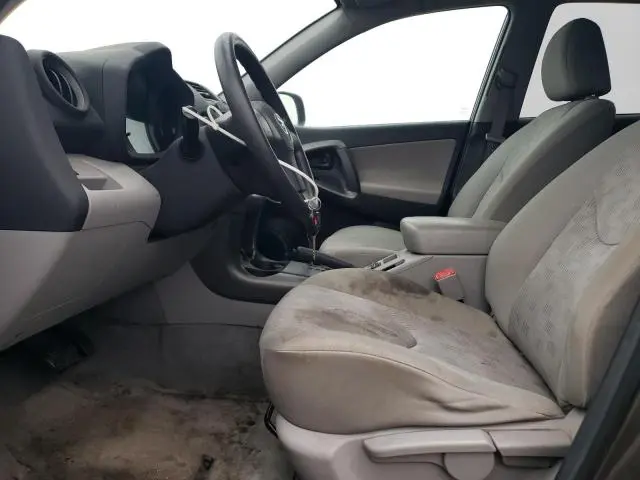 2011 TOYOTA RAV4 BASE  