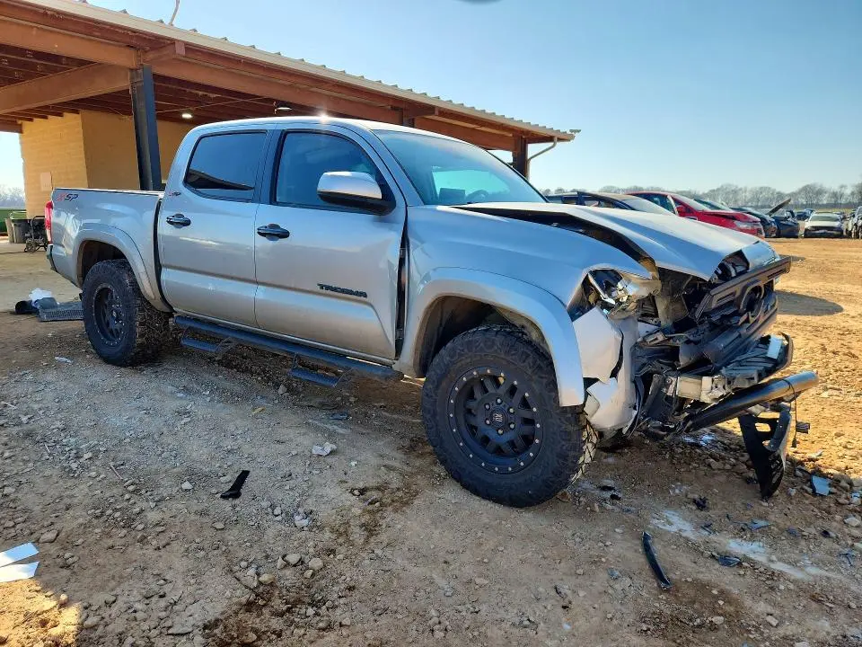 2019 TOYOTA TACOMA DOUBLE CAB  
