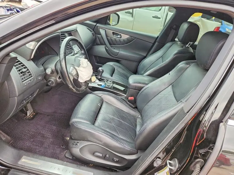 2015 INFINITI QX70 BASE  
