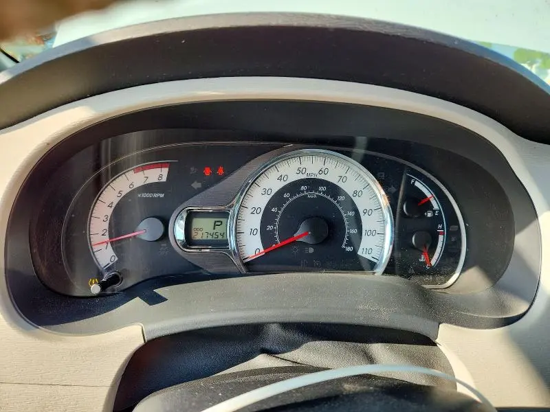 2011 TOYOTA SIENNA SPORT  