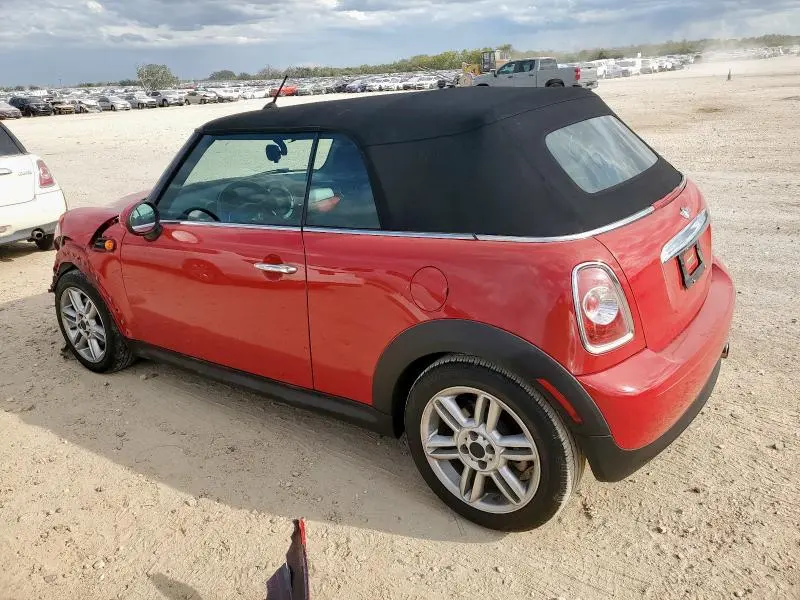 2015 MINI COOPER   
