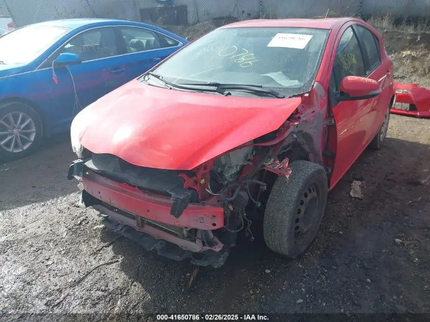 2012 TOYOTA PRIUS C TWO