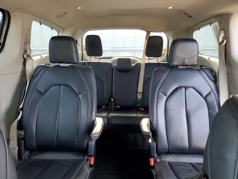 2017 CHRYSLER PACIFICA TOURING L  