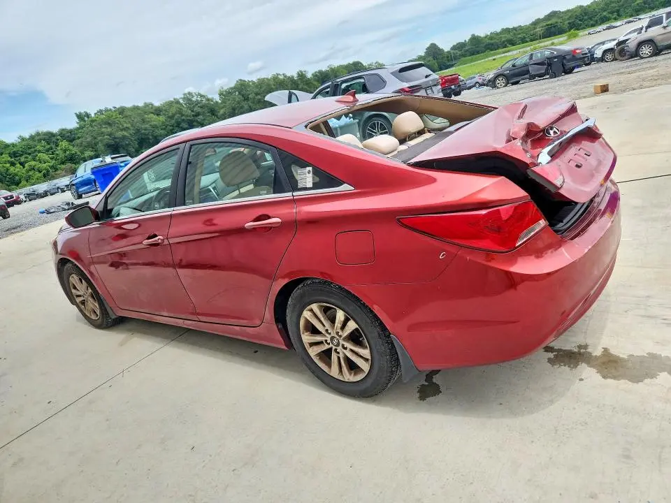 2013 HYUNDAI SONATA GLS  