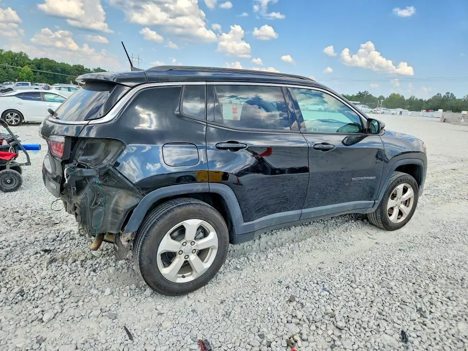 2017 JEEP COMPASS LATITUDE  