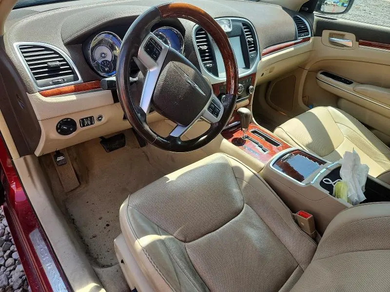 2011 CHRYSLER 300 LIMITED  