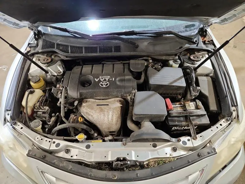 2010 TOYOTA CAMRY LE  