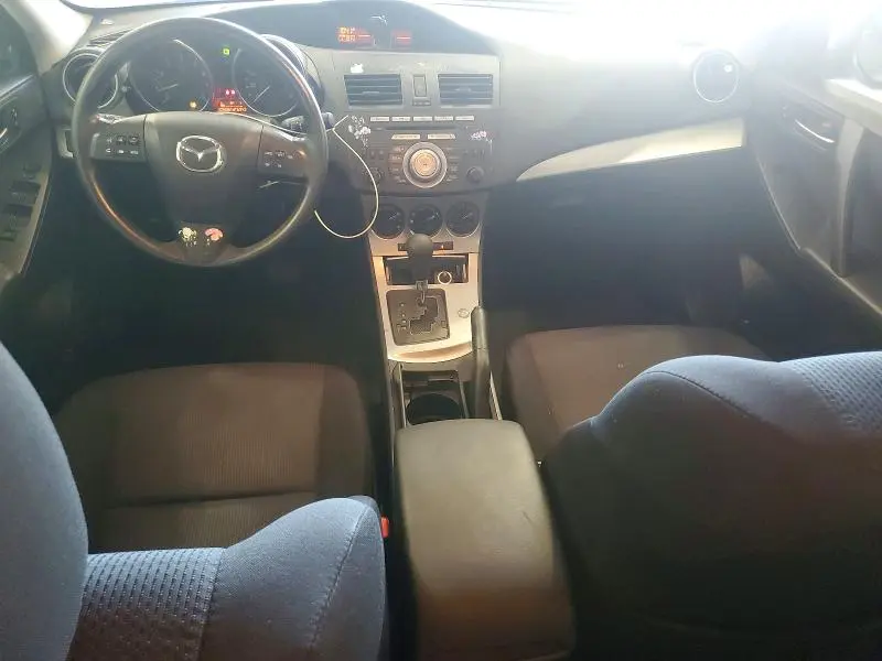 2010 MAZDA 3 I  